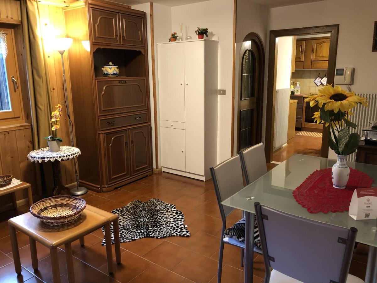 Mes Lastei Apartment กัมปีเตลโลดีฟัสซา ภายนอก รูปภาพ
