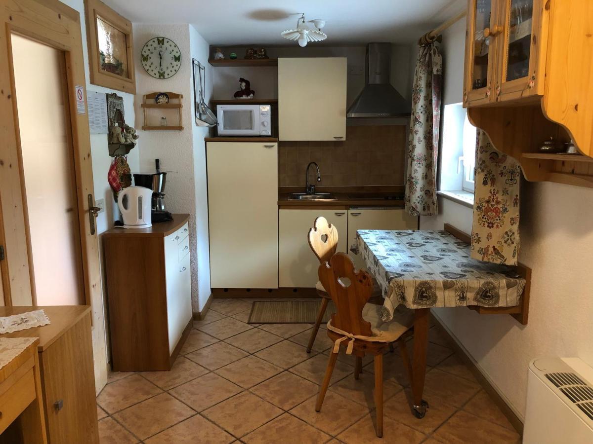 Mes Lastei Apartment กัมปีเตลโลดีฟัสซา ภายนอก รูปภาพ